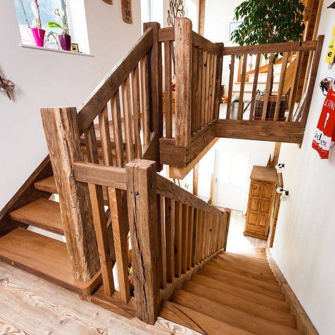 Treppe im alten Stil Steinkogler