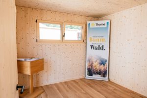 HoizHoamat - Tiny Haus aus 100% naturreinen Vollholz von Thoma, Tiny Haus, Wald, Garten, Gartenhaus, Kunst, Kunstraum, Party, Partyraum, Yoga, Natur, Thoma, Holz100, Tinyhouse, Treppen, Texing, Stiegen, Vollholzhäuser, Texingtal, Fichte, Pool, HoizHoamat, Holzdübel