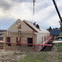 Aufbau eines Thoma Holz100 Vollholzhauses
