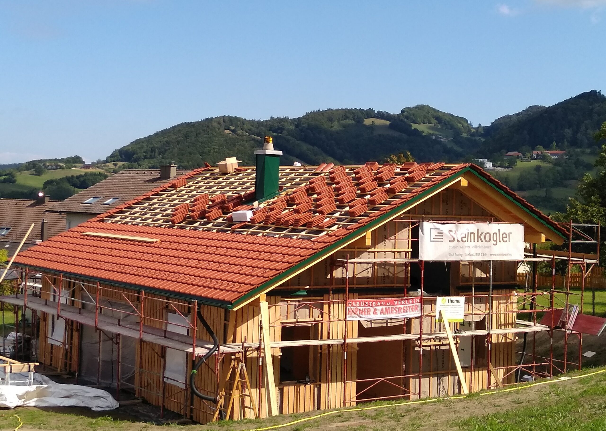 Dachdeckung Erlus Tondach