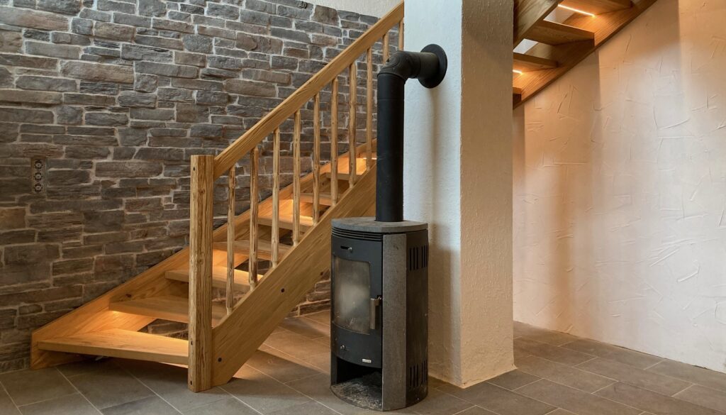 Stiegen aus Holz Treppenformen von Wangen_bis Faltwerktreppe im Vergleich