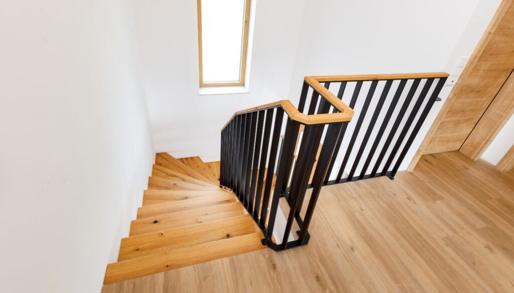 Flachstahlgeländer filigranes Geländer aus Stahl für Treppe und Balkon