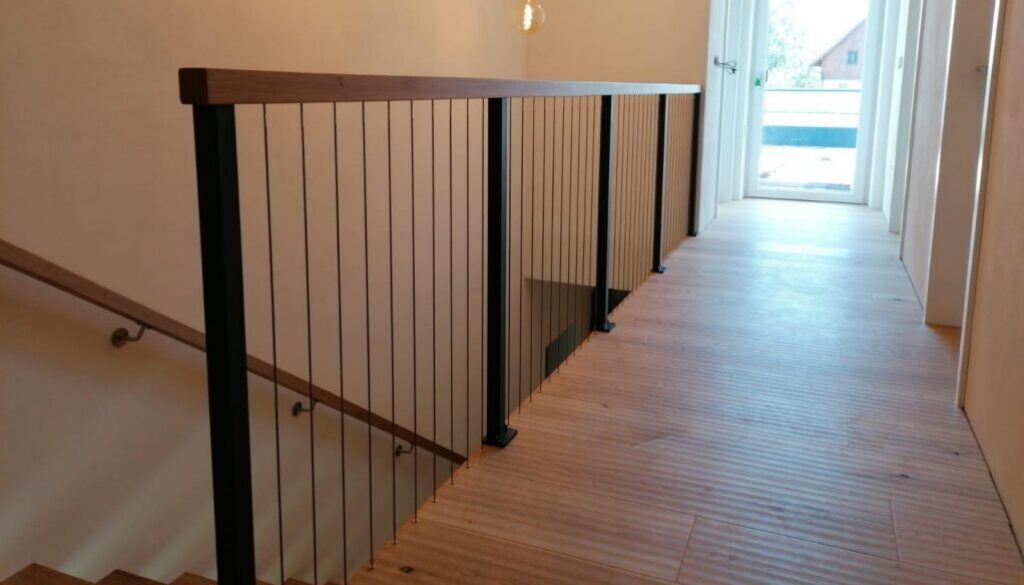Geländer mit Seilen Edelstahlseile für Stiege, Balkon und Terrasse